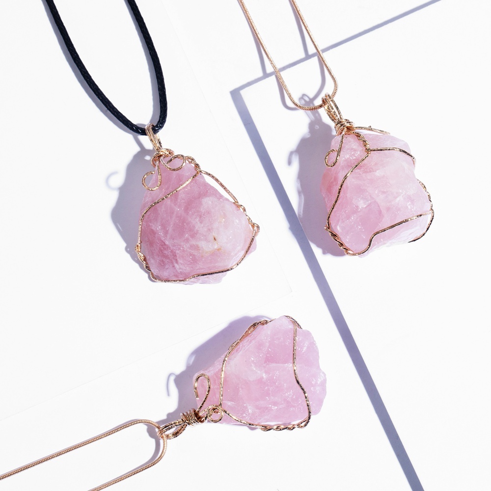 Natural Raw Crystal Pendant Necklace Roungh Tumbled Rock Stone Gemstone Gold Plated Healing Irregular Handmade Jewelry for Women