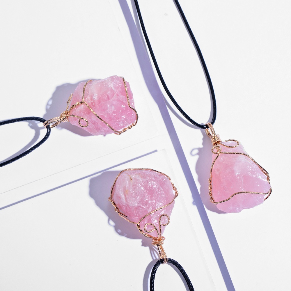 Natural Raw Crystal Pendant Necklace Roungh Tumbled Rock Stone Gemstone Gold Plated Healing Irregular Handmade Jewelry for Women