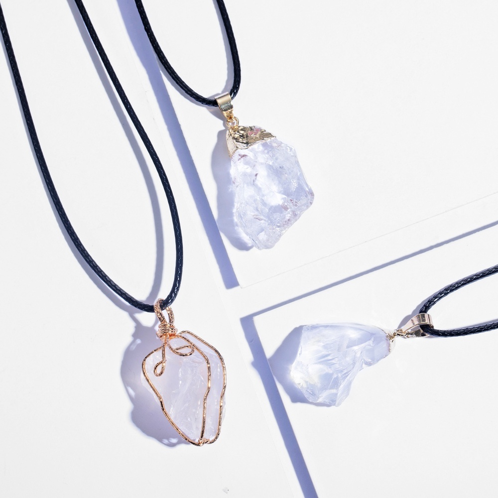 Natural Raw Crystal Pendant Necklace Roungh Tumbled Rock Stone Gemstone Gold Plated Healing Irregular Handmade Jewelry for Women