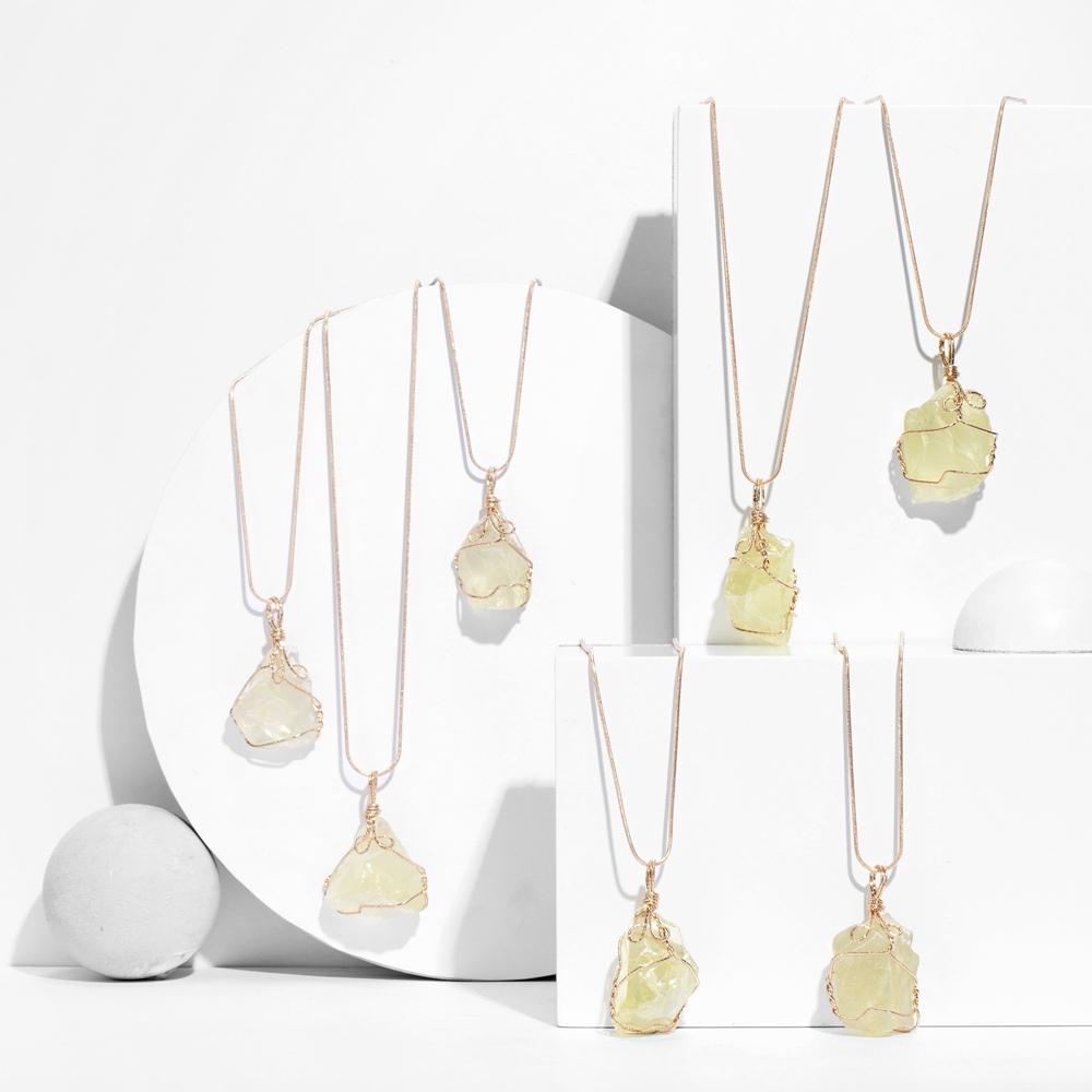 Natural Raw Crystal Pendant Necklace Roungh Tumbled Rock Stone Gemstone Gold Plated Healing Irregular Handmade Jewelry for Women