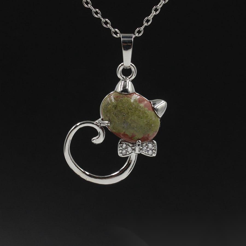 Natural Stone Cute Sweet Cat Pendant Necklace Chakra Cure Quartz Crystal Hello Kitte Cats Jewelry Birthday Gifts for Her/Mum/Wife/Bestfriend