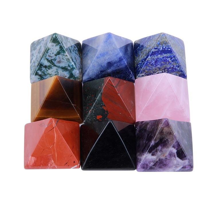Natural Pyramid Carved Chakra Healing Crystal Reiki Stone Radiation Deflection Home Decor Gift Decoration Crafts 1Inch