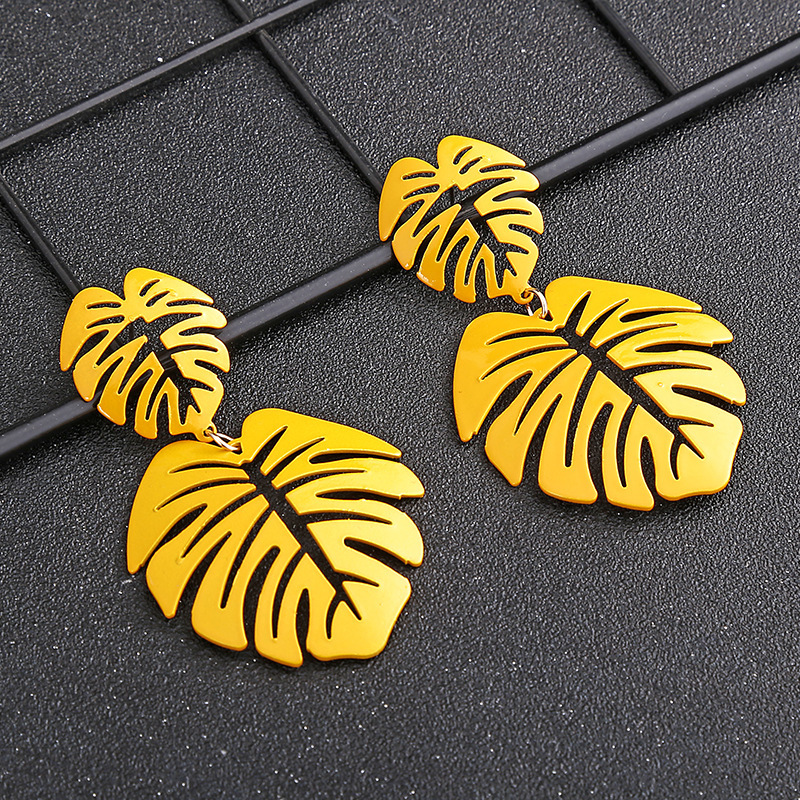 New Fashion Big Leaf Drop Earrings - Vintage Geometric Palm Leaves Green Hollow Jewelry for Women