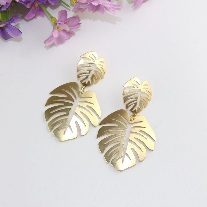 New Fashion Big Leaf Drop Earrings - Vintage Geometric Palm Leaves Green Hollow Jewelry for Women