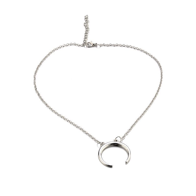Boho Moon Pendant Necklace Silver Satellite Chain Layered Necklaces Choker Horn Crescent Clavicle Chain Necklace Jewelry for Women and Girls