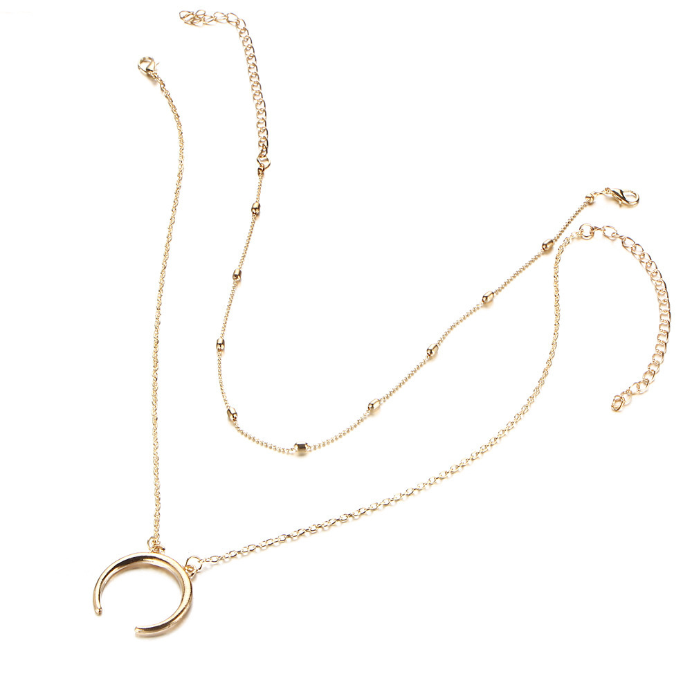 Boho Moon Pendant Necklace Silver Satellite Chain Layered Necklaces Choker Horn Crescent Clavicle Chain Necklace Jewelry for Women and Girls