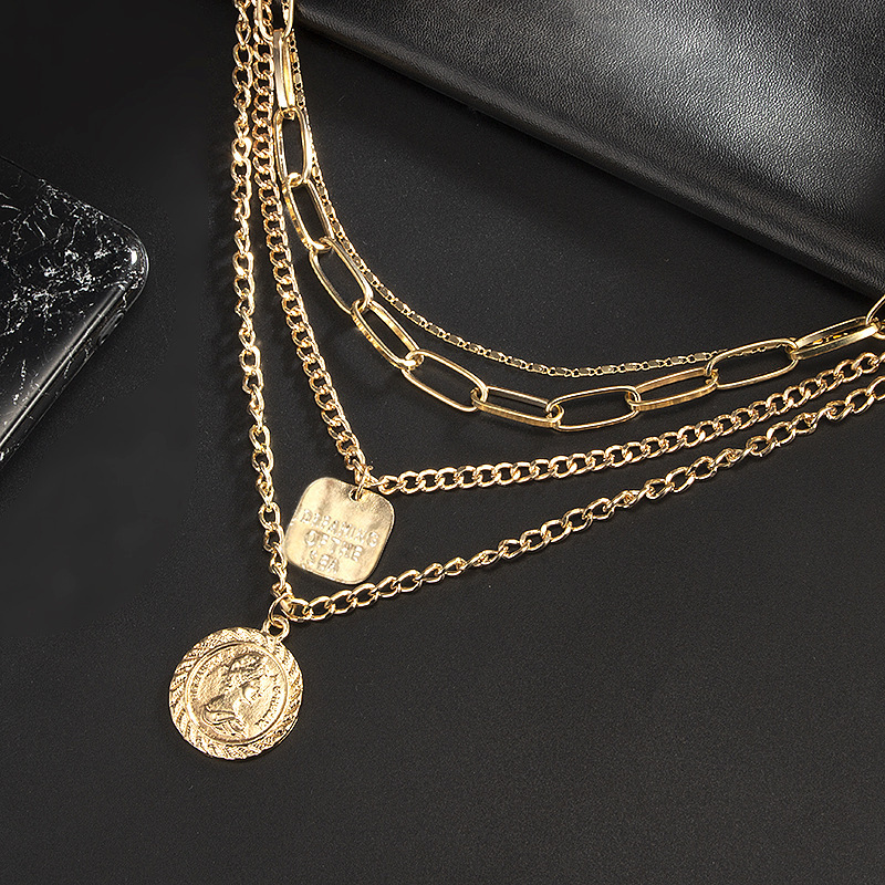 Layered Choker Necklace, Handmade 18K Gold Plated Coin Pendant Necklace Multilayer Disc Necklace Chunky Chain Adjustable Layering Choker Necklaces for