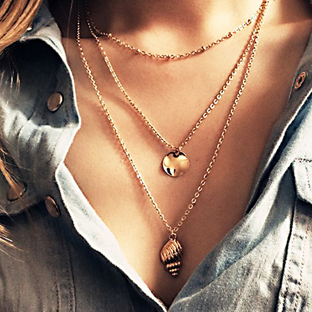 Natural Shell Pendant Necklace for Women Summer Boho Coin Layered Necklace Jewelry Girls Ladies Gift