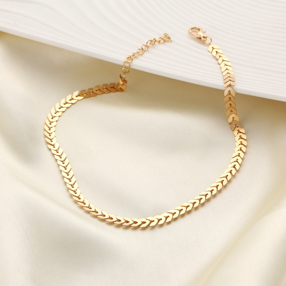 Simple Necklace Double-Layer Fishbone Neck Chain Multi-Layer Collarbone Chain Necklace Clavicle Chain for Women Girls Gift