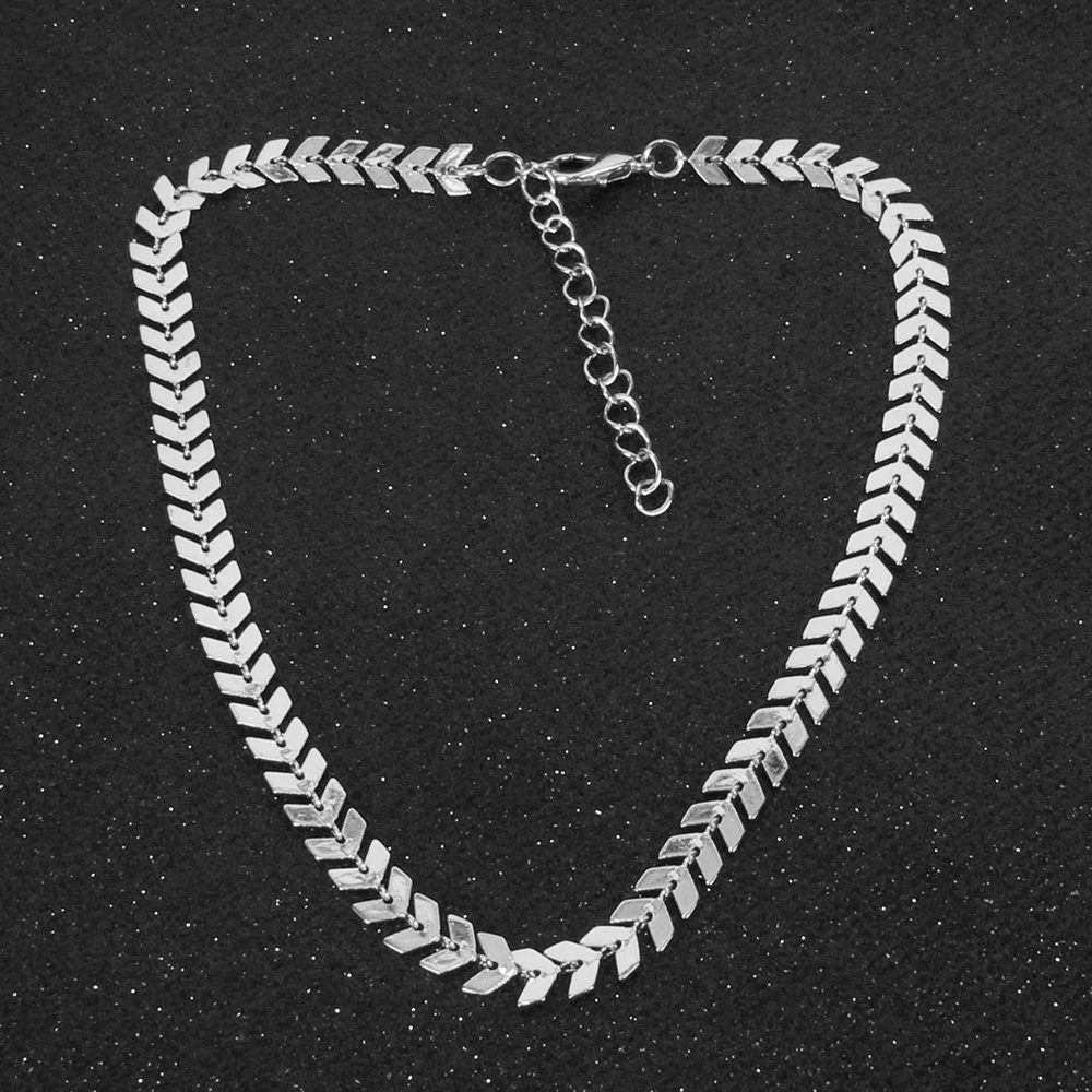 Simple Necklace Double-Layer Fishbone Neck Chain Multi-Layer Collarbone Chain Necklace Clavicle Chain for Women Girls Gift