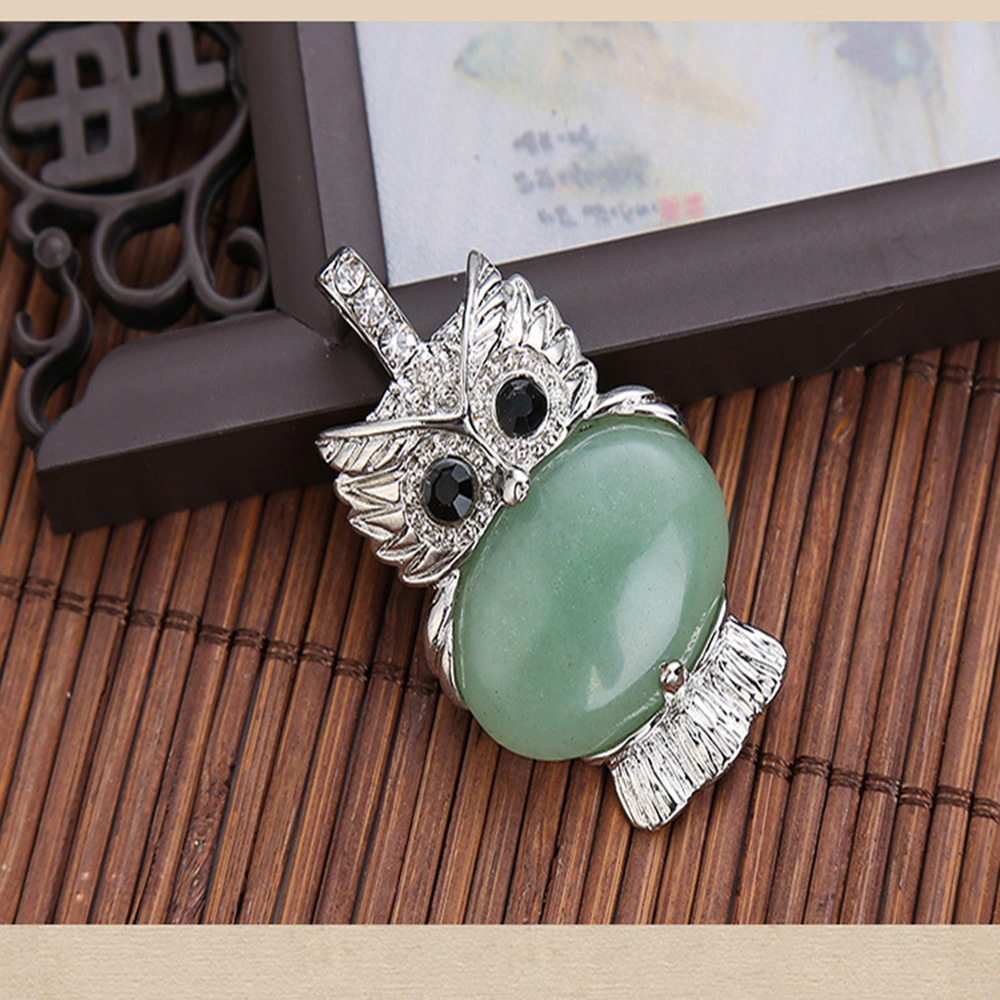 Owl Healing Crystal Stone Pendant Necklace Reiki Spiritual Energy Gemstone Quartz Jewelry Gift for Women Girls