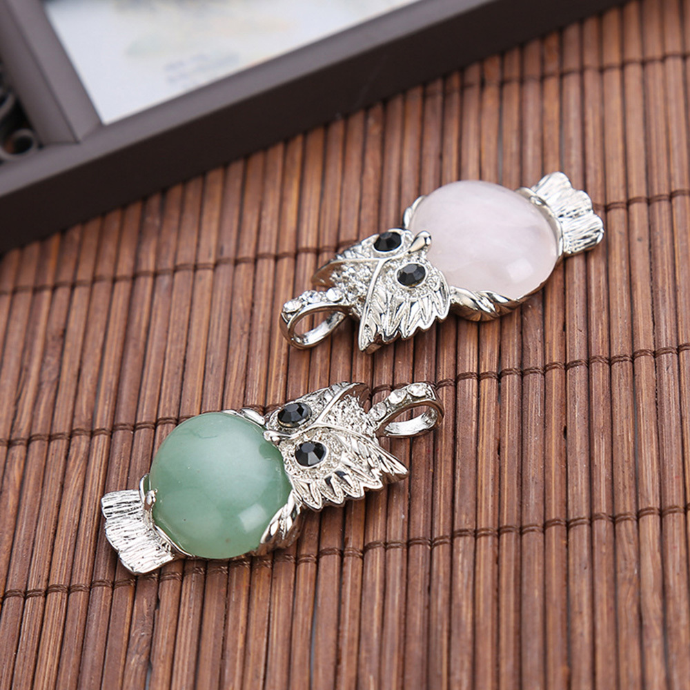 Owl Healing Crystal Stone Pendant Necklace Reiki Spiritual Energy Gemstone Quartz Jewelry Gift for Women Girls