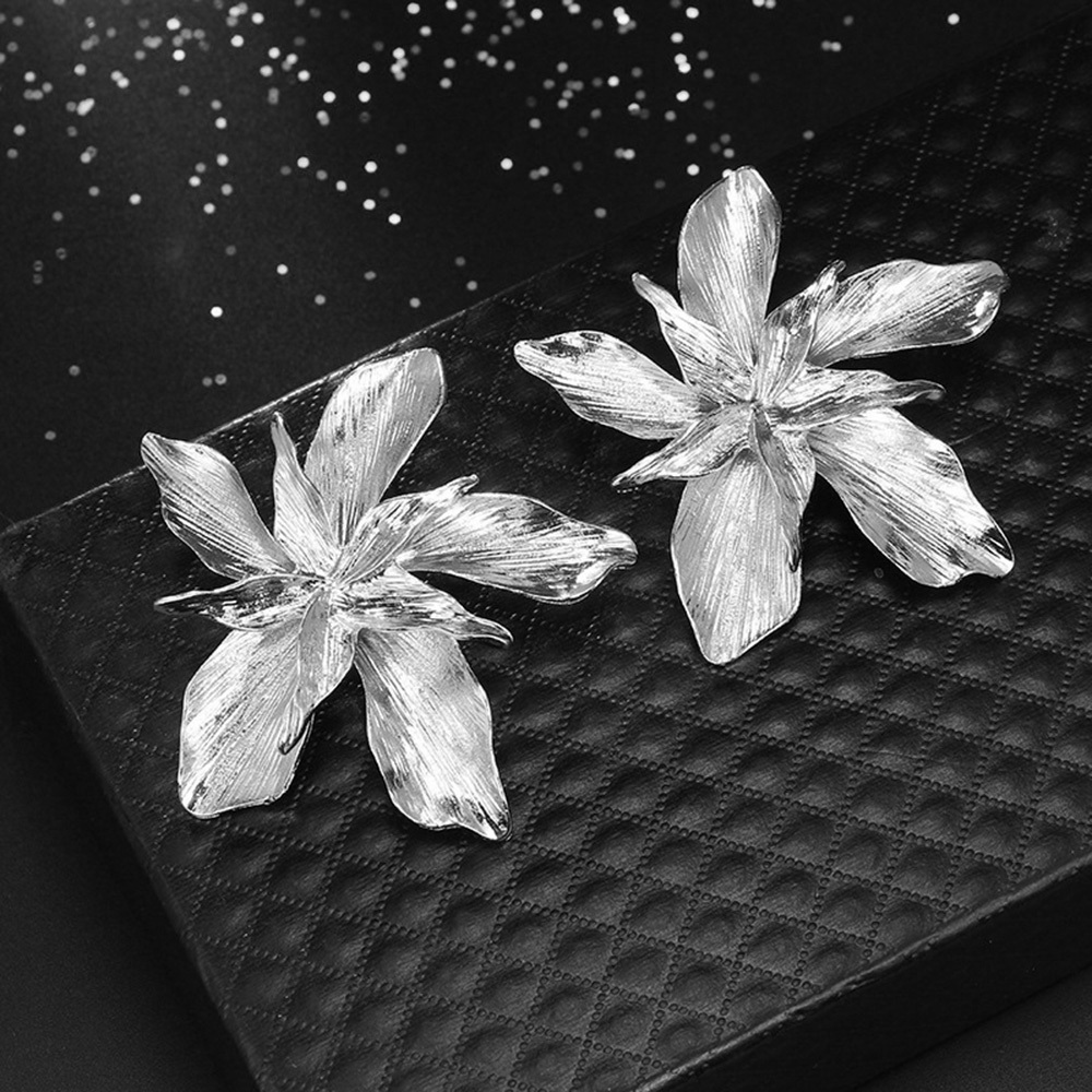Retro Vintage Alloy Hypoallergenic Flower Rose Statement Party Earrings Stud