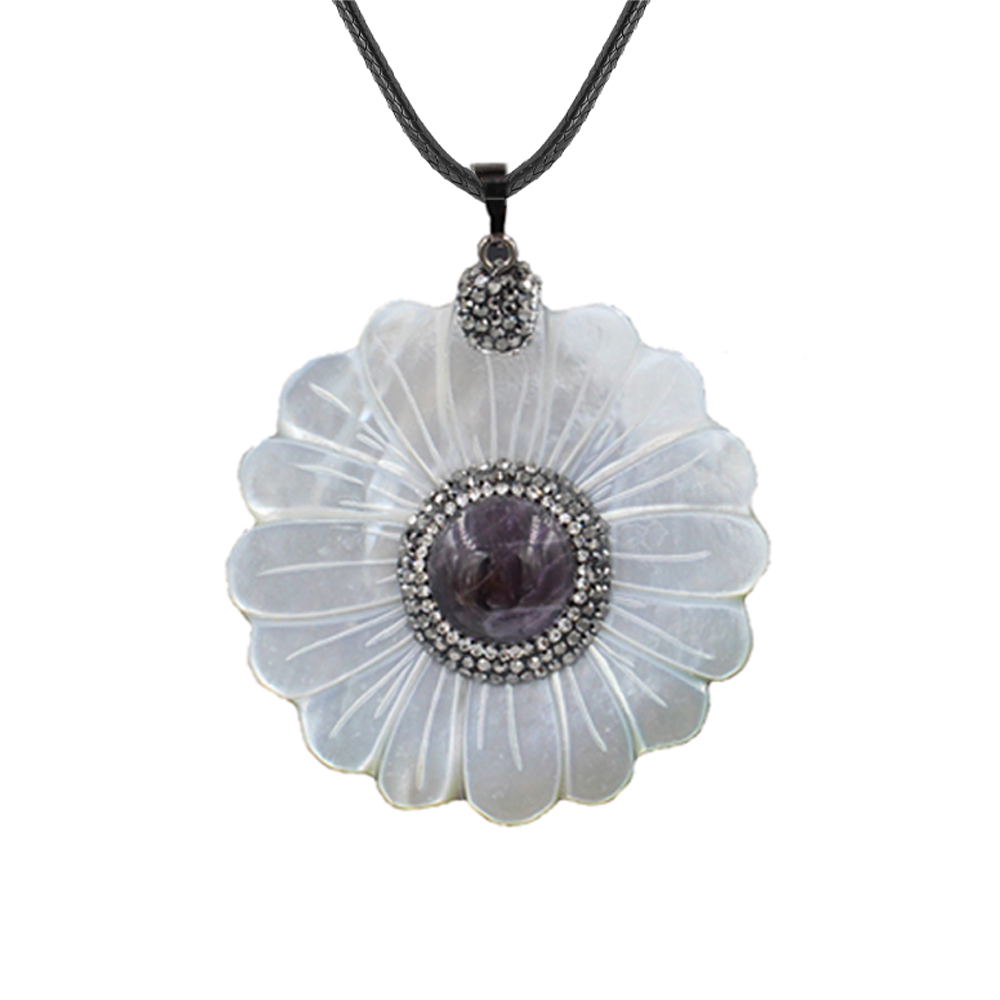 Fashion Shell Pendant Women White Shell Flower Pendant Necklace for Girls