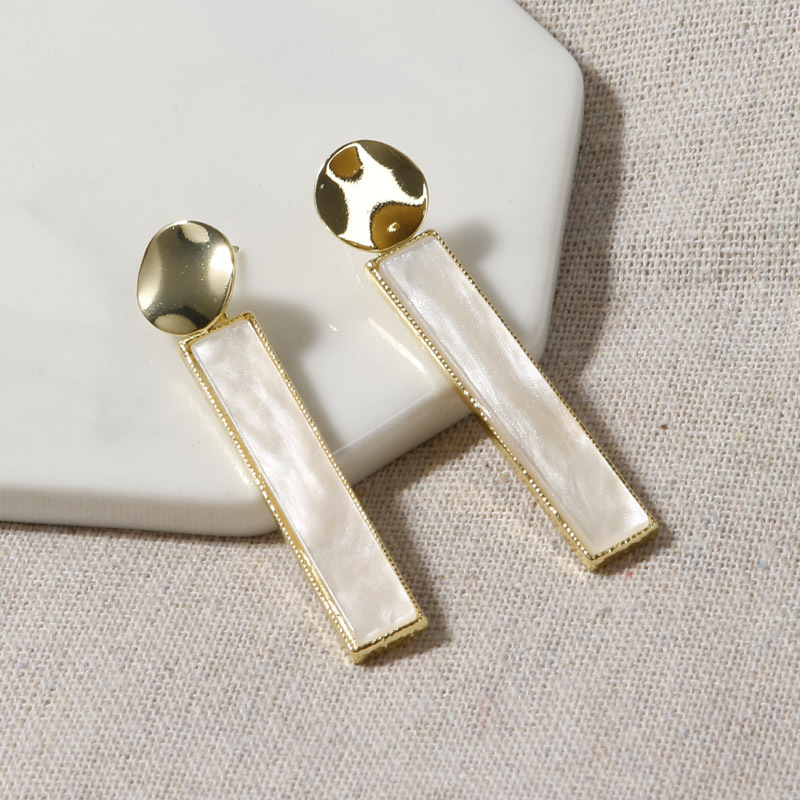 Retro simple resin shell print long stud earrings jewelry for girls