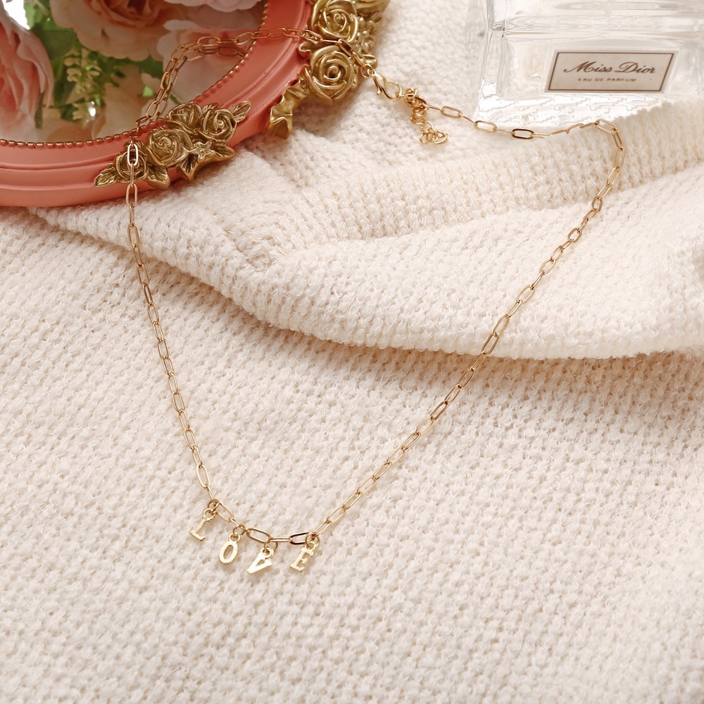 Gold retro letters LOVE pendant necklace collarbone chain