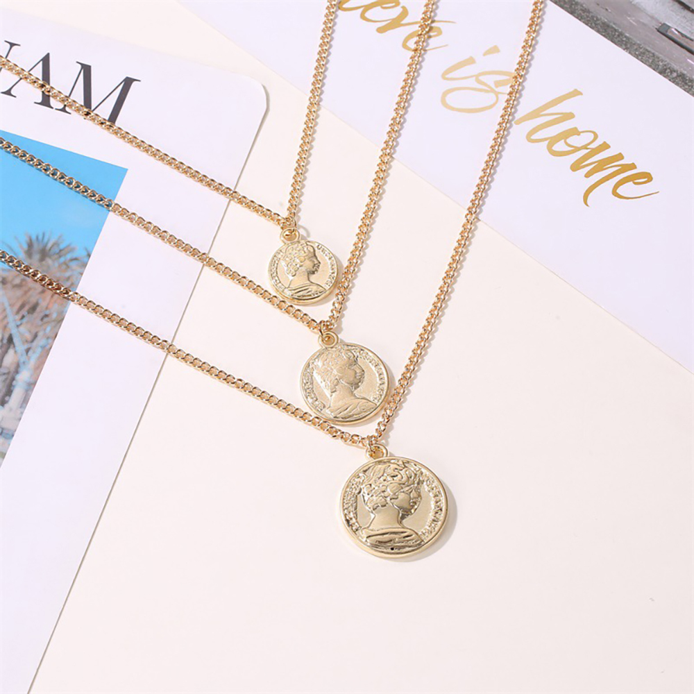 Multi-layer vintage metal necklace, collarbone chain, head coin, three-tier pendant necklace