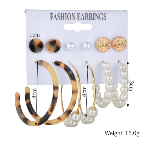 Hand-stitched C-shape acetate plate leopard print combination earrings set