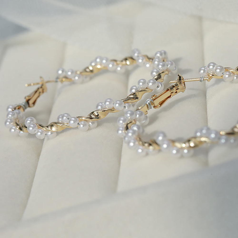 Pearl metal ring earrings with large hoop and no piercings for women's studs
