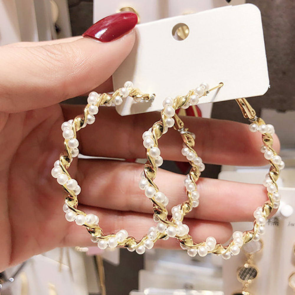 Pearl metal ring earrings with large hoop and no piercings for women's studs