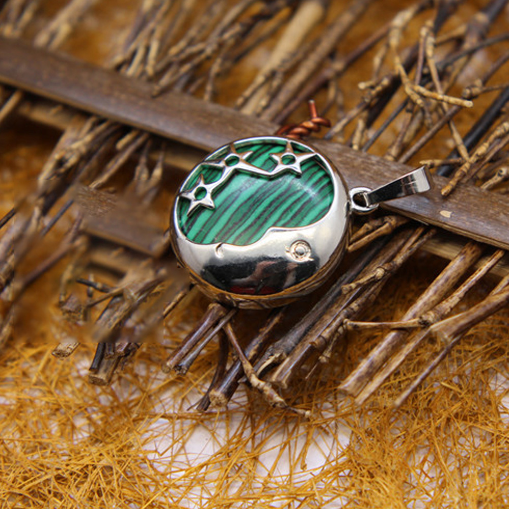 Starmoon Pendant Healing Crystal Pendant Necklace Natural Energy Gem Pendant Necklace