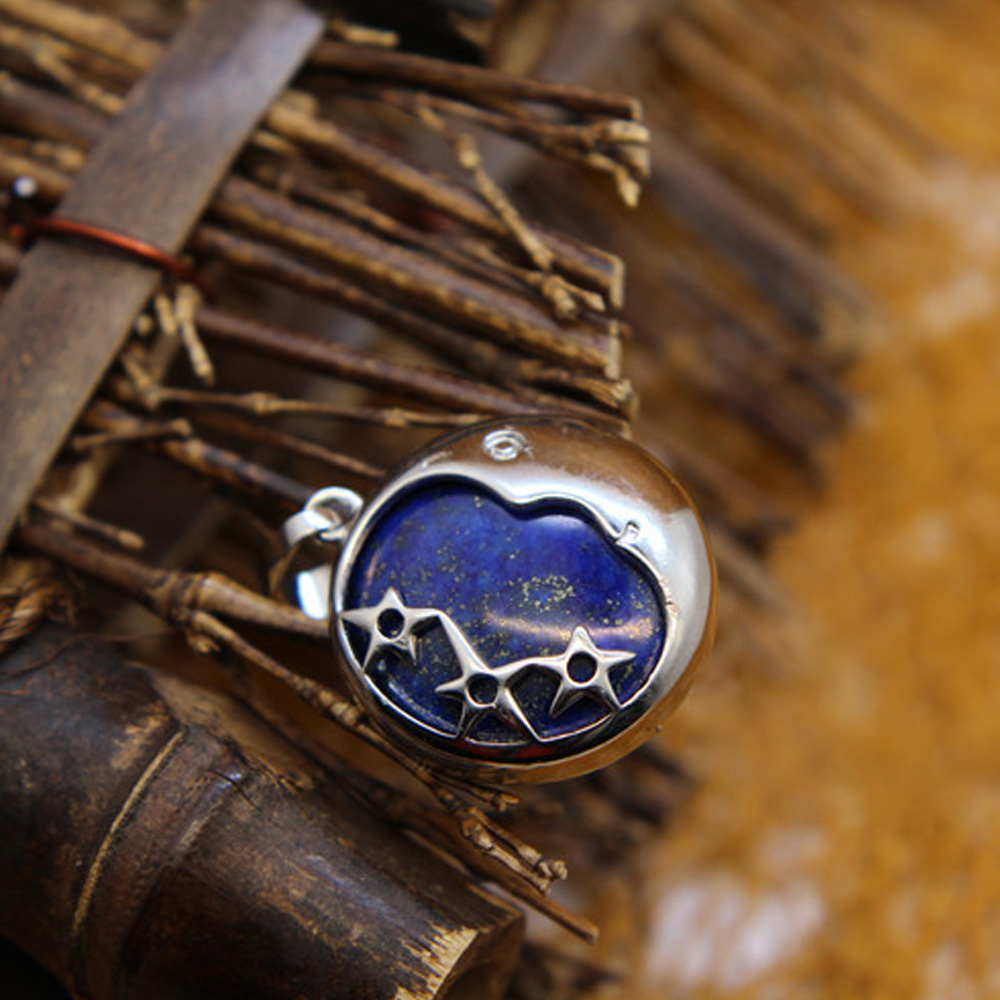 Starmoon Pendant Healing Crystal Pendant Necklace Natural Energy Gem Pendant Necklace