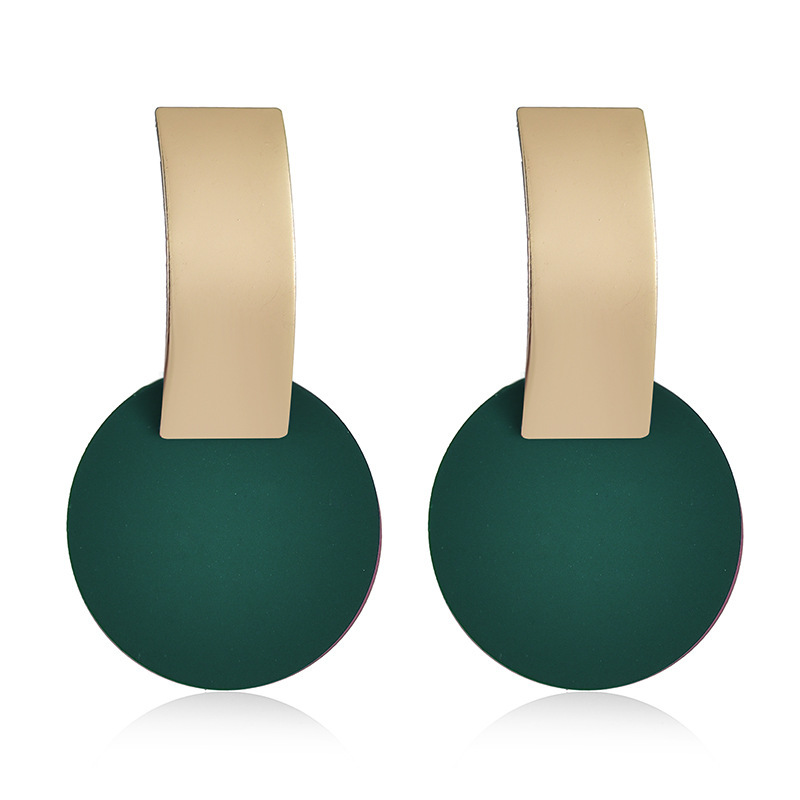 Fashionable asymmetrical size round metal earrings with personalized studs