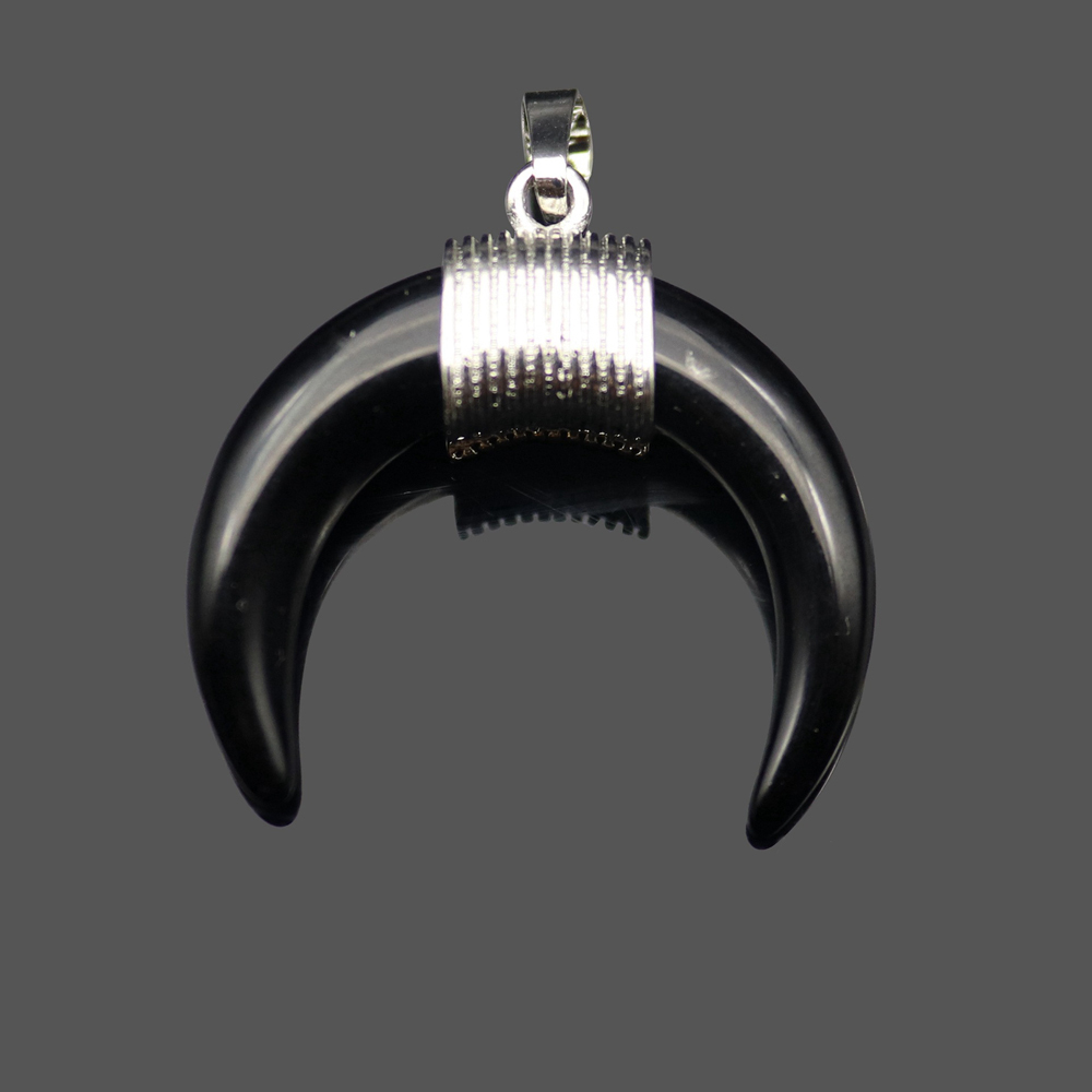 Cresent Moon Horn Pendant Necklaces Women Moon Gothic Choker Necklace