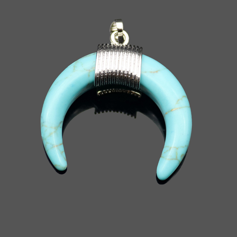 Cresent Moon Horn Pendant Necklaces Women Moon Gothic Choker Necklace