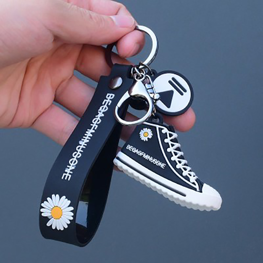 Cartoon Daisy key chain canvas shoe key chain bag pendant gift