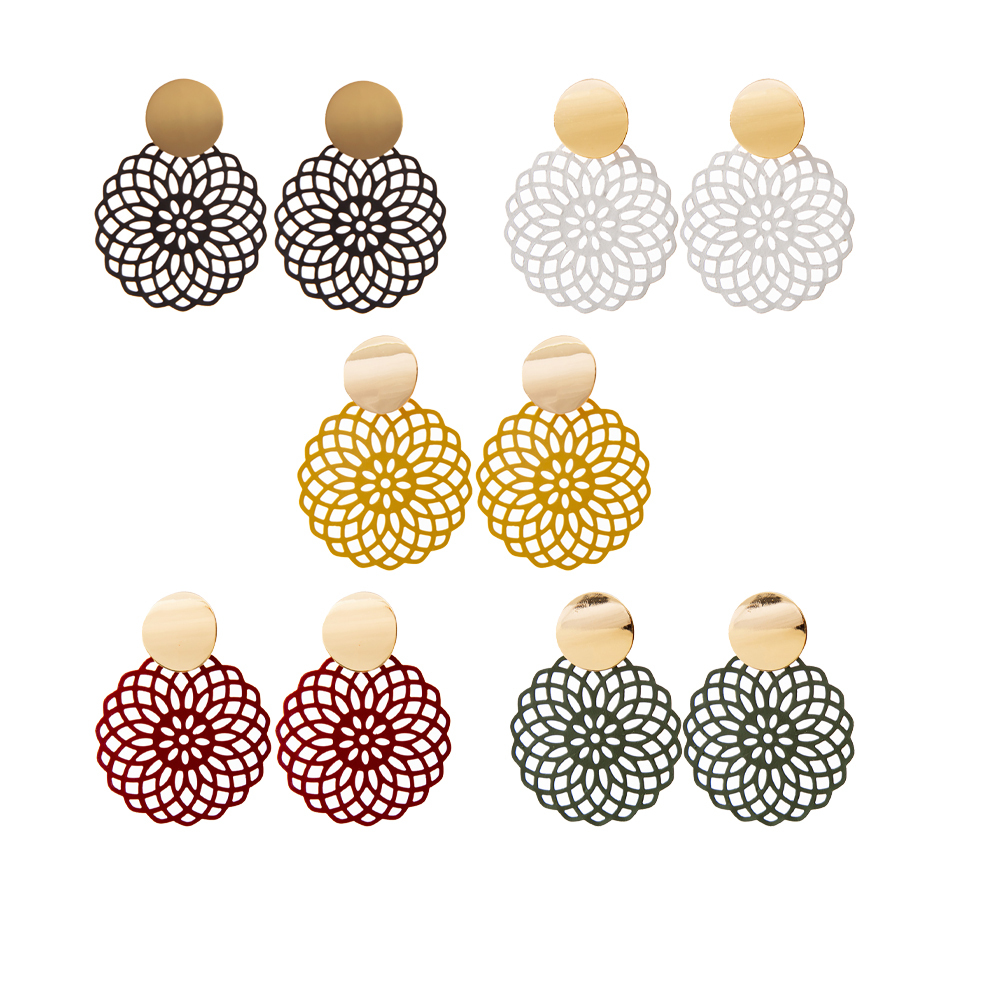 Vintage hollow flower earrings for women