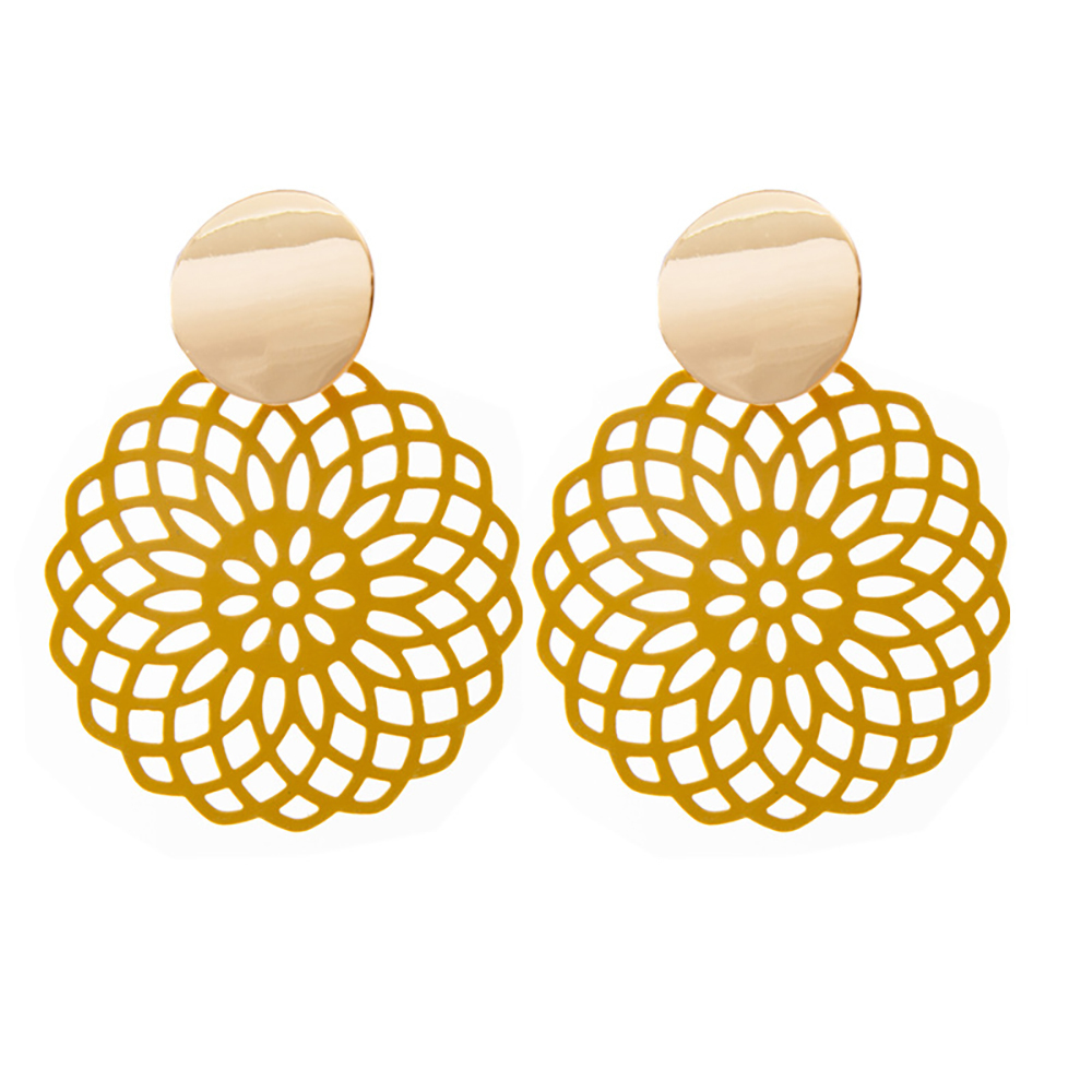 Vintage hollow flower earrings for women