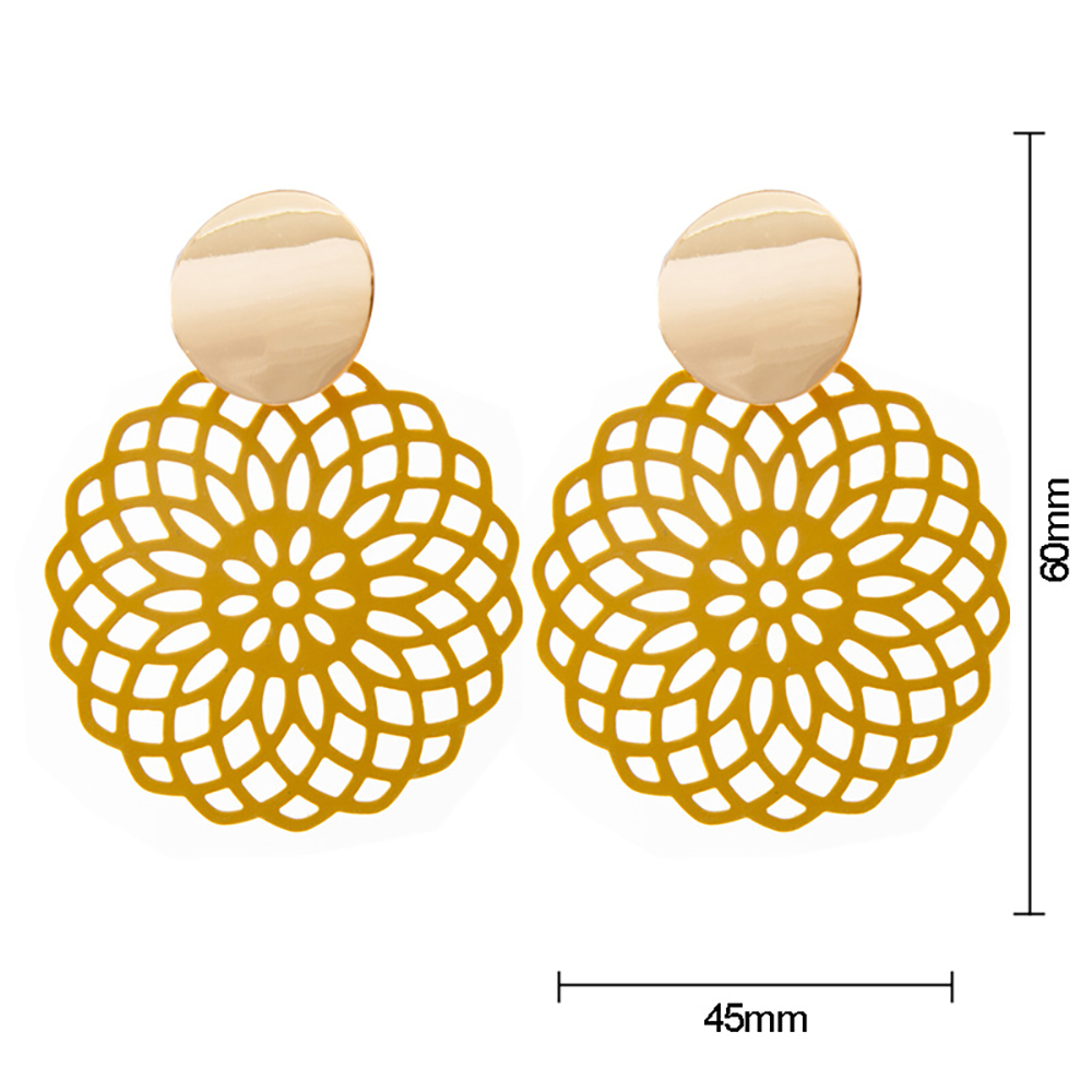 Vintage hollow flower earrings for women