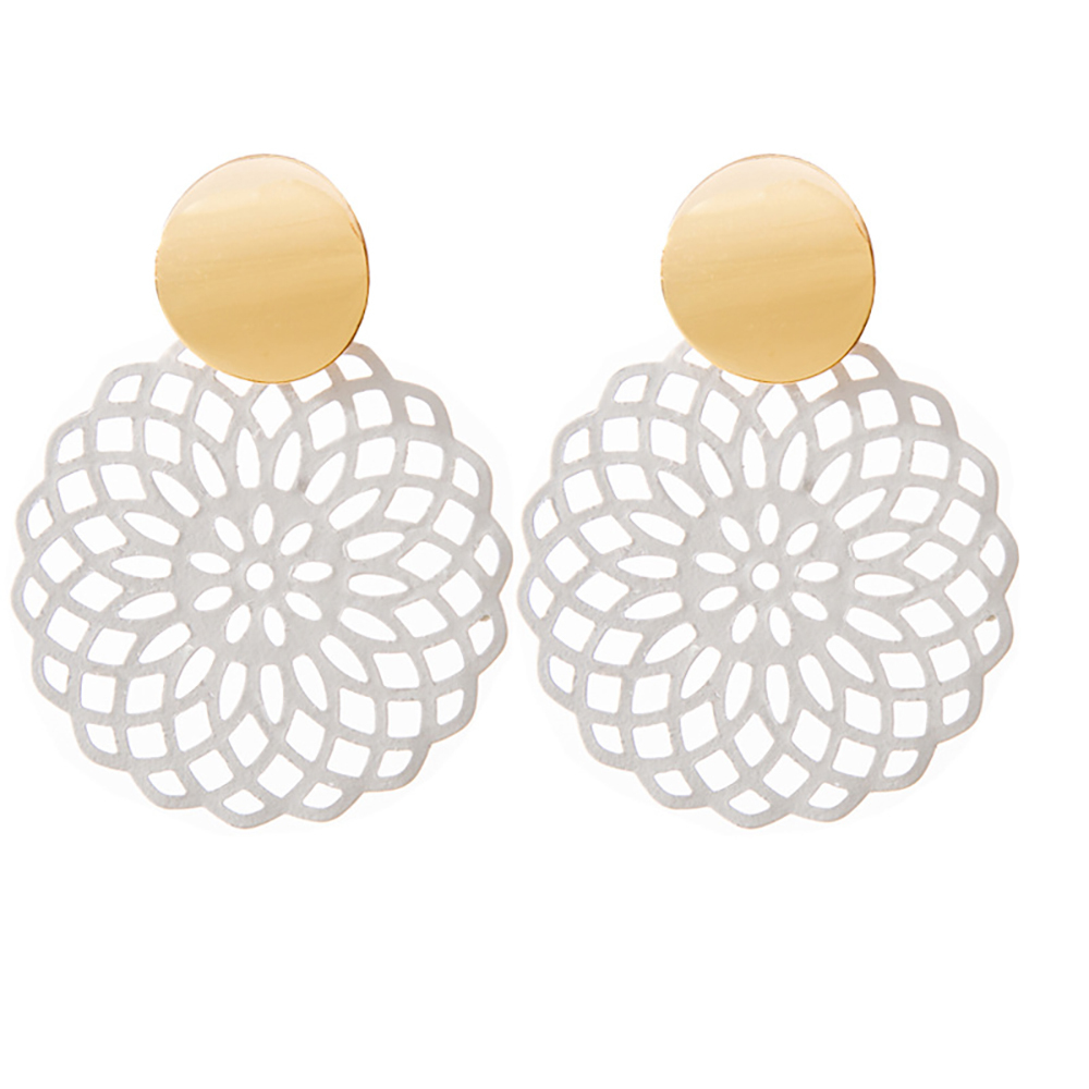 Vintage hollow flower earrings for women