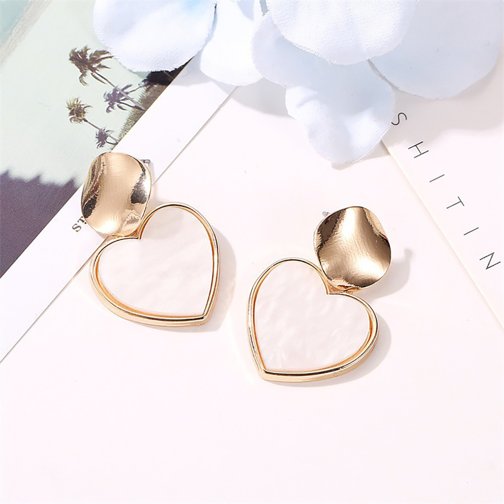 Simple geometry love earring personality hollow round piece metal pendant girl heart earring