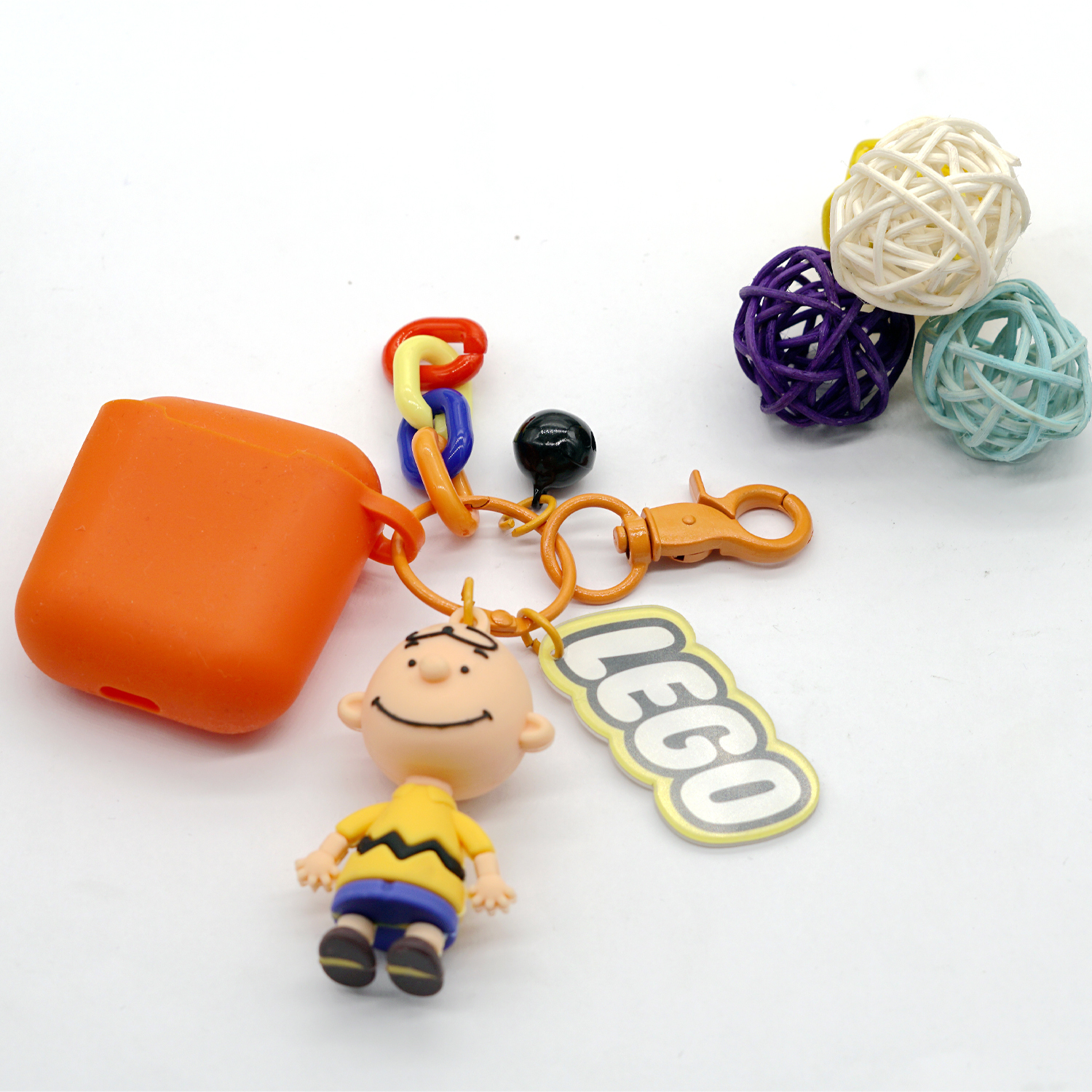 Snoopy Charlie Airpods2 Protective Case Loving Anti-Loss Wireless Ear Case Key Ring