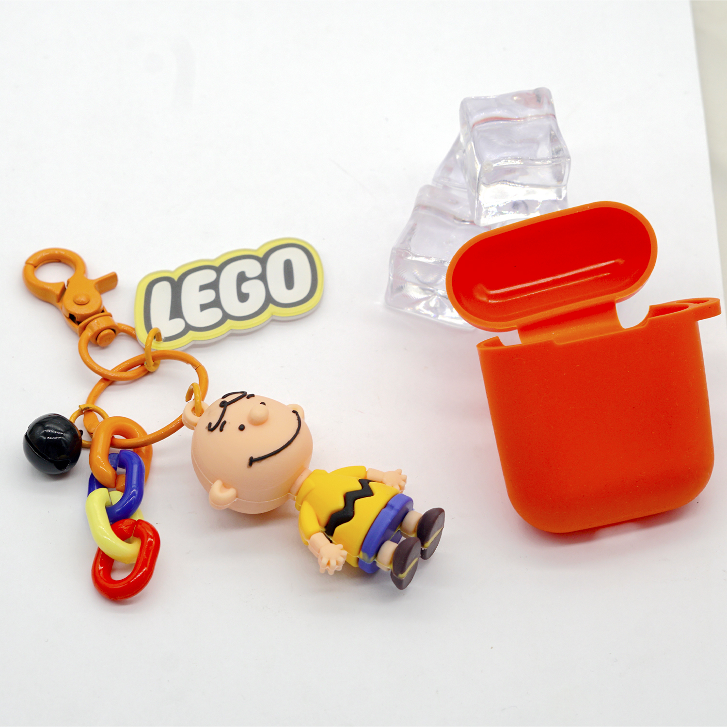 Snoopy Charlie Airpods2 Protective Case Loving Anti-Loss Wireless Ear Case Key Ring