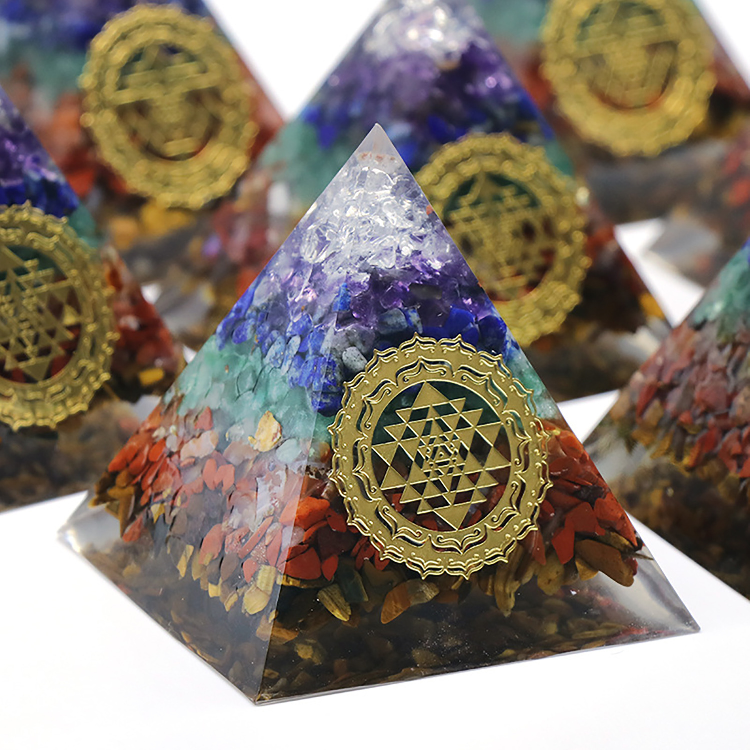 Seven chakra oken pyramid ornaments seven color crystal resin pyramid meditation meditation healing