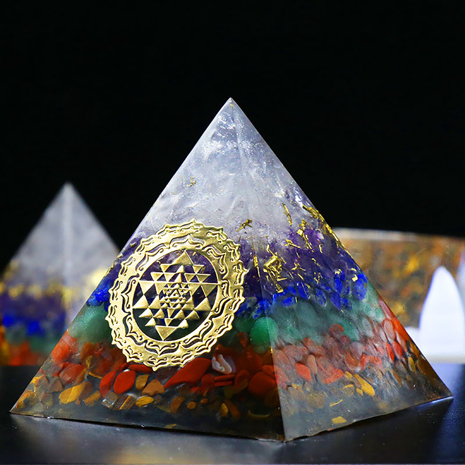 Seven chakra oken pyramid ornaments seven color crystal resin pyramid meditation meditation healing
