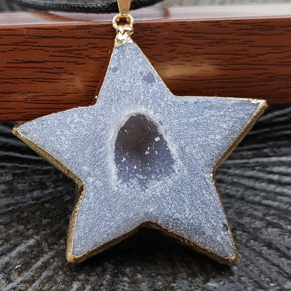 Handmade Craved Druzy Agate Cave Pendant Necklace Heart Star Moon Pendant Jewelry