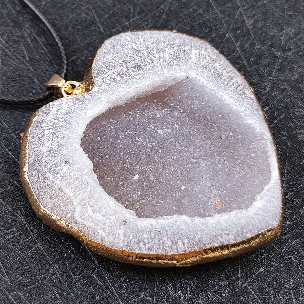 Handmade Craved Druzy Agate Cave Pendant Necklace Heart Star Moon Pendant Jewelry