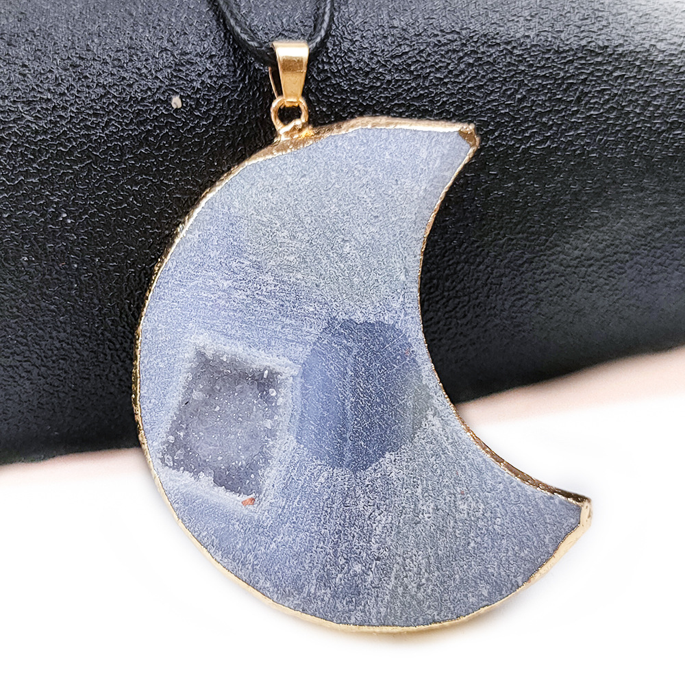 Handmade Craved Druzy Agate Cave Pendant Necklace Heart Star Moon Pendant Jewelry