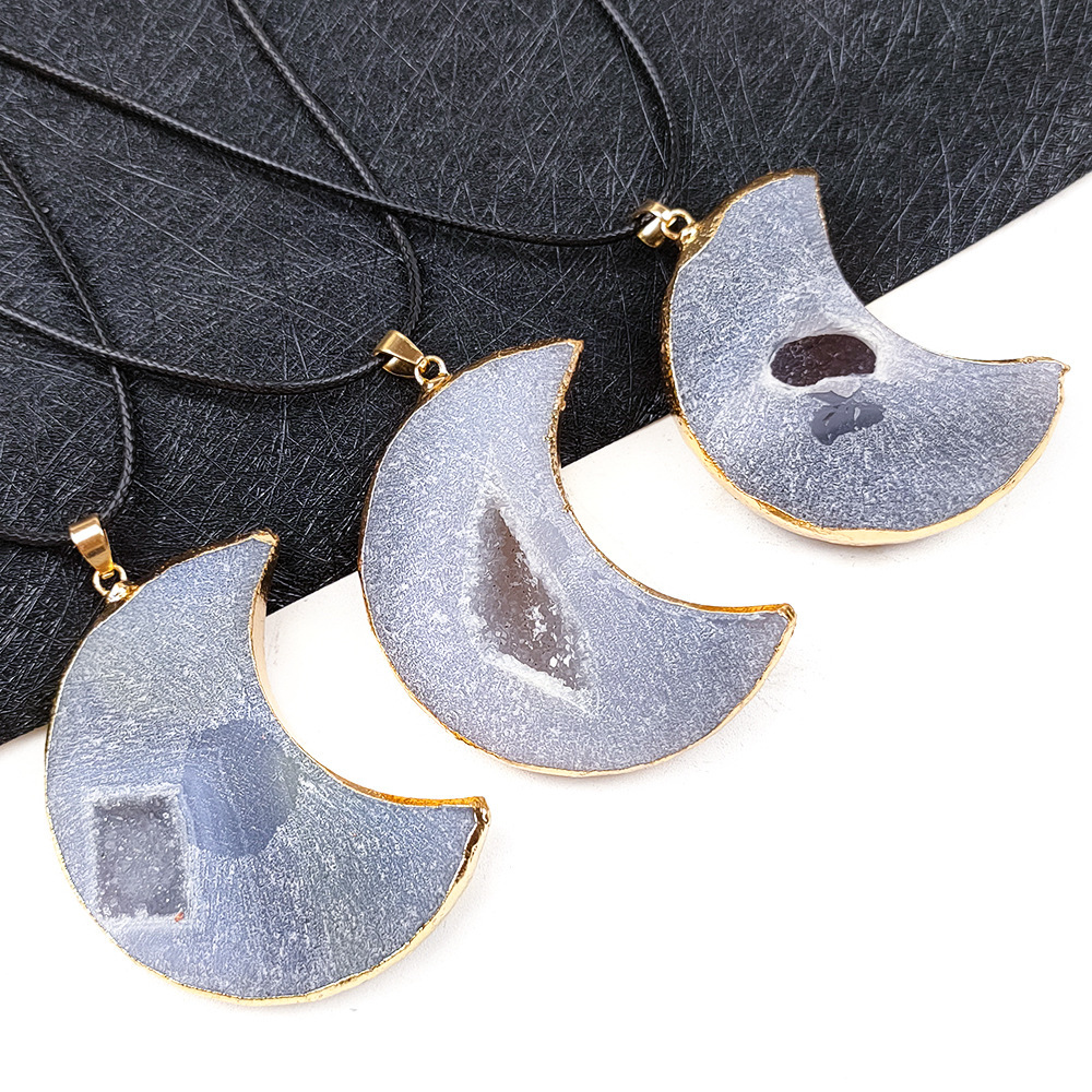 Handmade Craved Druzy Agate Cave Pendant Necklace Heart Star Moon Pendant Jewelry