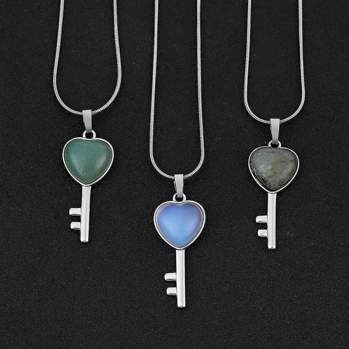 Women Gemstone Heat Key Pendant Necklace  with 45CM Black Leather Cord Silver Key Crystal Necklace Choker Accessories Earrings
