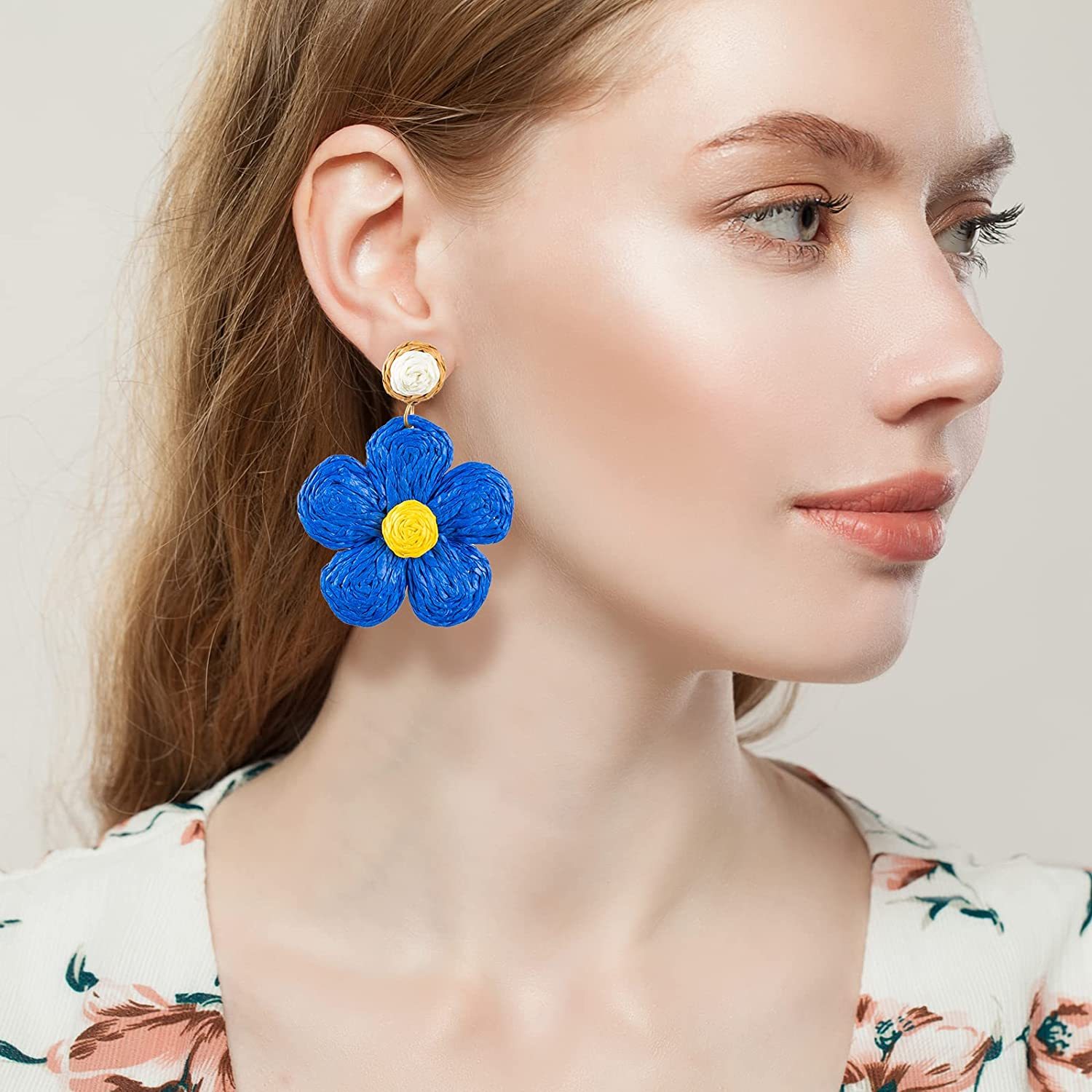 Raffia Earring Boho Handmade Woven Straw Rattan Flower Drop Earrings Geometric Lantern Dangle Earrings for Women Girls Summer Beach Jewelry