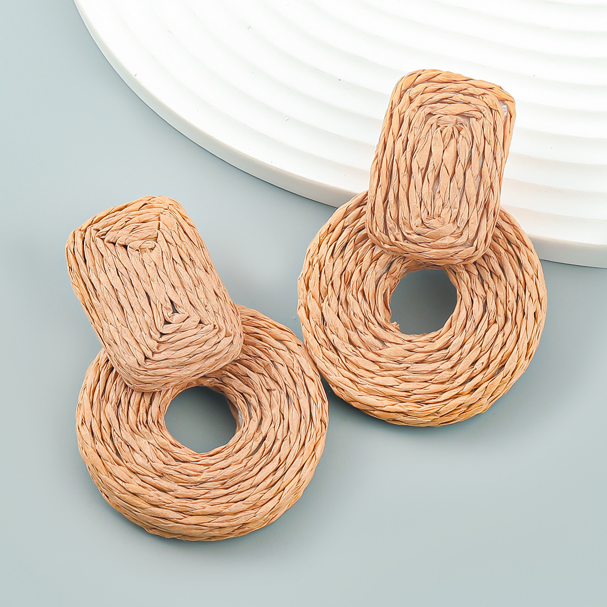 Tatement Raffia Round Earrings - Boho Drop Handmade Straw Earrings - Geometric Dangle Earrings for Women Girls