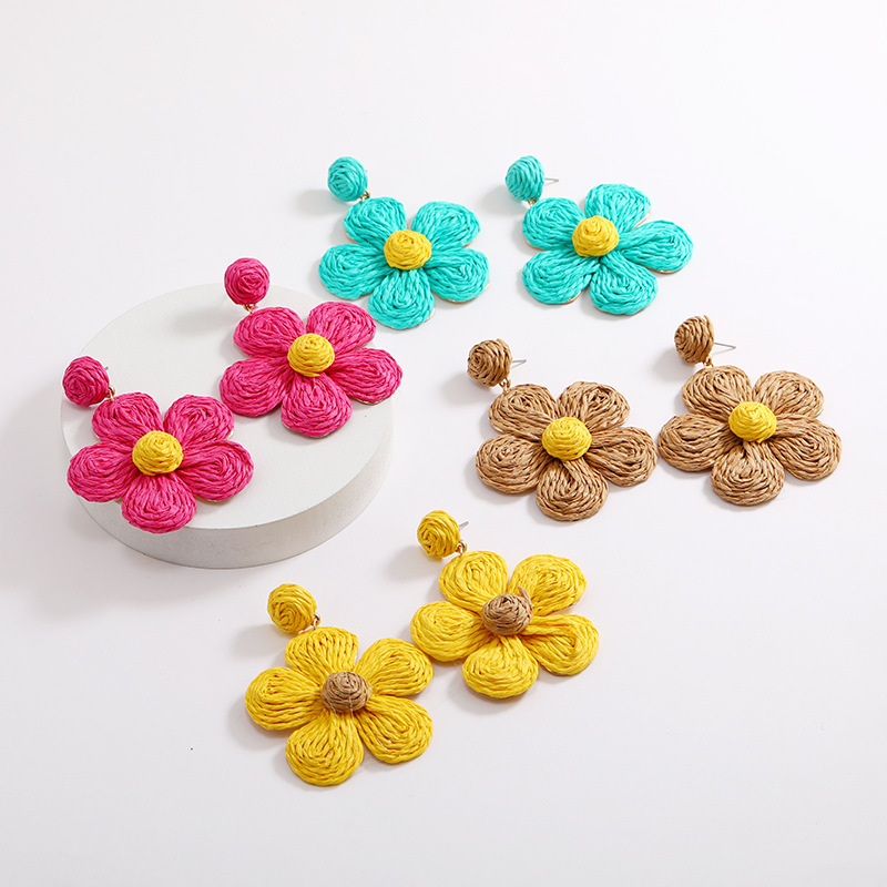 Raffia Earring Boho Handmade Woven Straw Rattan Flower Drop Earrings Geometric Lantern Dangle Earrings for Women Girls Summer Beach Jewelry