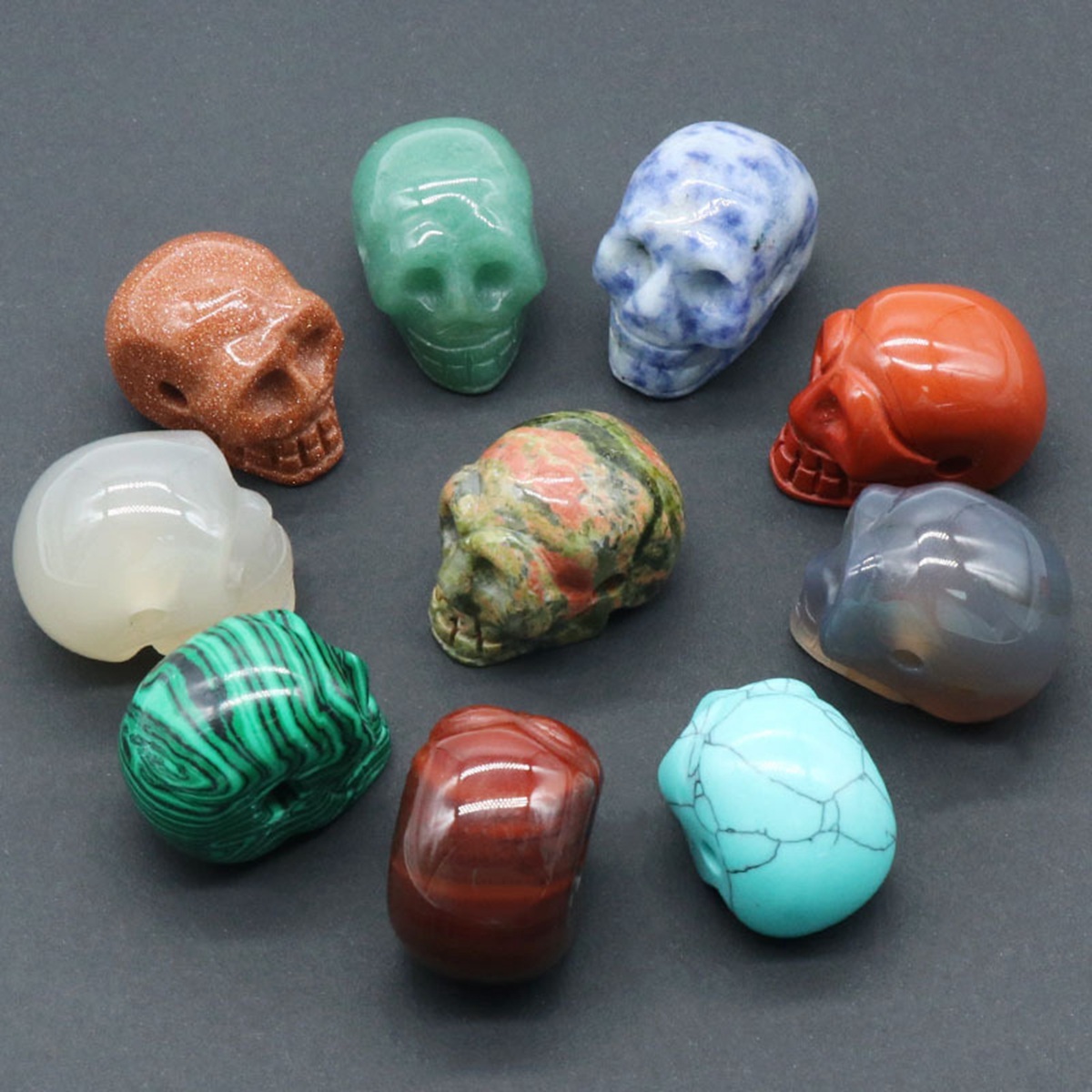 23mm Natural Stone Skull Head Statue Hand Carved Gemstone Human Skeleton Head Figurines Reiki Healing Stone for Home Office Decoration
