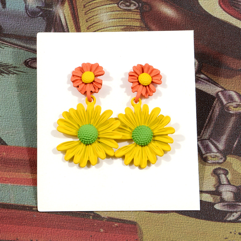 Small Daisy Stud Earrings for Women Girl S925 Silver Needle Color Sunflower Flower Hypoallergenic Earrings for Sensitive Ears