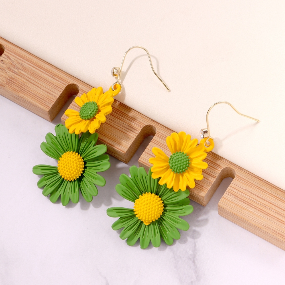 Boho Flower Stud Earrings for Women Girls Flower Shaped Daisy Earrings with Gold Bud Double Metal Flower Dangle Drop Post